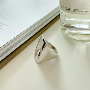 Minimalist 925 sterling silver open ring with geometric triangle shield design and mirror finish