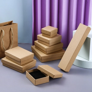 Boîte à bijoux en papier kraft naturel avec sac assorti et doublure en velours noir