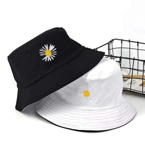 Kids daisy embroidered reversible bucket hat set in black and white canvas fabric