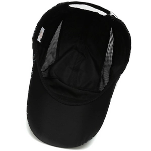 Breathable black quick-dry baseball cap with mesh side panels for summer sun protection