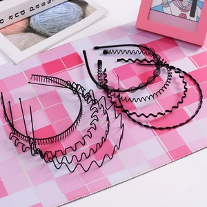 Lot de 8 serre-têtes ondulés en métal noir avec différents designs élastiques mixtes