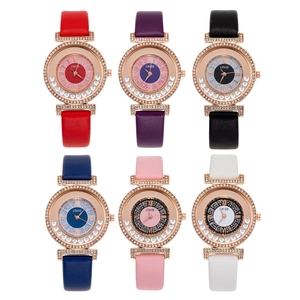 Montre à quartz élégante pour femme avec cadran étoilé et lunette en strass, six couleurs