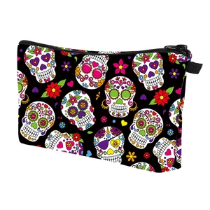 Close-up of waterproof skull print toiletry bag showing high-quality fabric and zipper detail