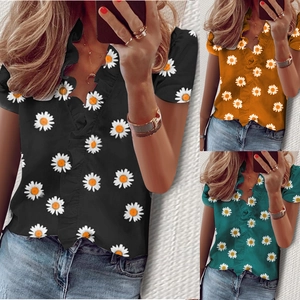 Blusa de mujer con estampado de margaritas, cuello en V y volantes en negro y verde