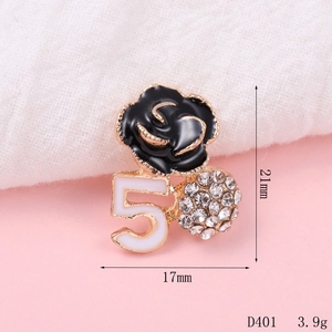 Detailed view of number 5 and black camellia DIY jewelry charm with size 21x17mm