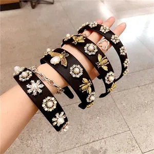 Baroque Wide Headband With Alloy Bee Rhinestone And Faux Artificial Pearl Retro Satin Hair Band For Women
