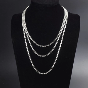 Three-layer iced out silver necklaces with sparkling rhinestones for hip-hop streetwear
