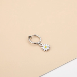 Minimalist stainless steel hoop earring with daisy flower pendant for men and women