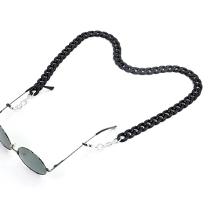 Chaîne à lunettes en acrylique noir mat avec maillons argentés et embouts silicone