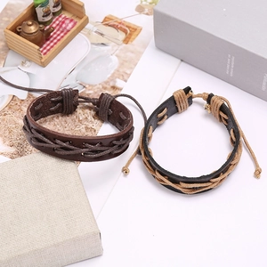 Retro handmade braided leather bracelet in dark brown with adjustable wax cord design