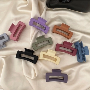 Rectangular Hair Claw Clip Matte Acrylic Plastic Geometric Hollow Out Fashion Elegant Solid Color Hair Clamps