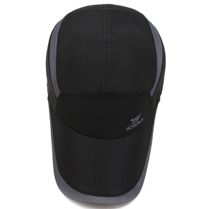 Men's quick-dry baseball cap in black with gray breathable mesh for outdoor sun protection