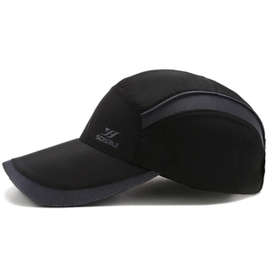 Men's quick-dry baseball cap in black and grey mesh, ideal for outdoor summer sun protection