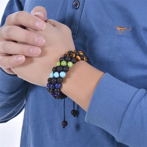 Bracciale regolabile a tre strati con pietre naturali dei 7 chakra e lava nera