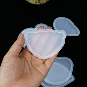 Flexible translucent silicone molds for DIY resin pendants in various geometric shapes