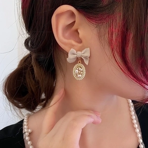 French vintage S925 silver stud earrings with beige fabric bow and pearl drops