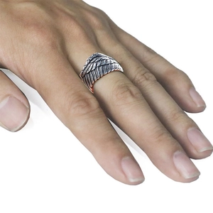 Vintage oxidized silver angel wing open ring for women with intricate feather texture