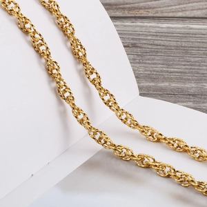 Fashionable gold twist rope chain necklace for women with high polish metallic finish