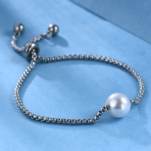 Minimalist stainless steel bracelet with 10mm pearl and adjustable sliding clasp