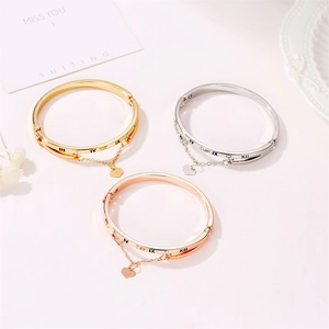 Three-piece elegant alloy heart charm bracelets with Roman numerals in gold and rose gold