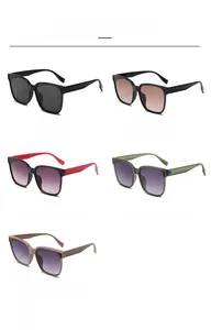 Multiple color selection for retro square frame sunglasses with gradient UV lenses