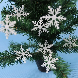 White Felt Snowflake Ornaments Christmas Tree Wreath DIY Craft Accessories Holiday Winter Party Decorations