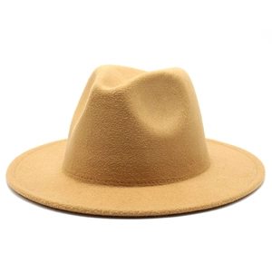 Klassischer Fedora-Hut aus Wolle in Kamelbraun mit eingedrückter Krone und flacher Krempe