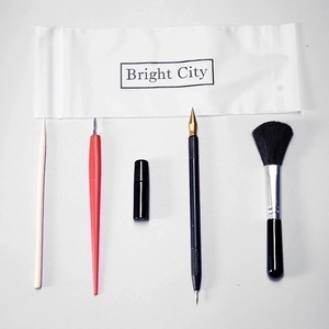Kit de 5 herramientas para pintura de raspado con pincel y pluma de punta dorada