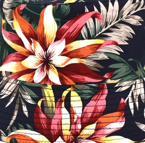Cappello a secchiello reversibile in cotone con stampa floreale tropicale e cuciture