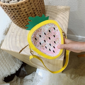 Sparkly yellow strawberry sequin crossbody bag for girls with star-shaped glitters
