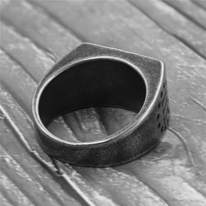 Vintage 316L stainless steel signet ring with engraved five-pointed star patterns