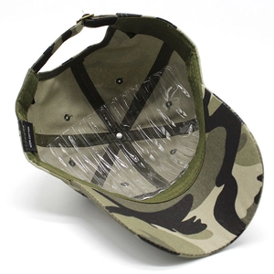 Structure interne de la casquette Navy Seal camouflage avec sangle et tissu en coton