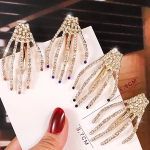 Rhinestone Skeleton Hand Hair Clips Skull Bone Claw Side Barrettes Gothic Halloween Party Accessories For Women Girls