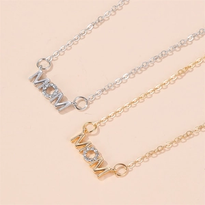 Colliers MOM minimalistes en or et argent avec pendentifs en forme de O sertis de zircon