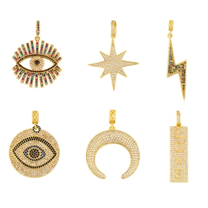 Colliers dorés avec pendentifs en zircon arc-en-ciel, œil protecteur, étoile et lune