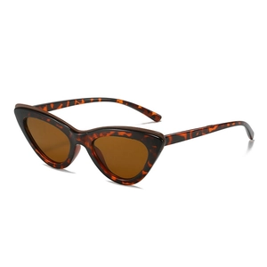 Fashion Cat Eye Sunglasses Retro Metal Trim Decoration UV400 Protection Outdoor Travel Trendy Eyewear For Women Men