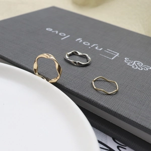 Irregular wave pattern adjustable rings in gold and silver finishes for women