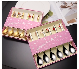 Detailed view of 304 stainless steel Christmas coffee spoon sets in gold and silver