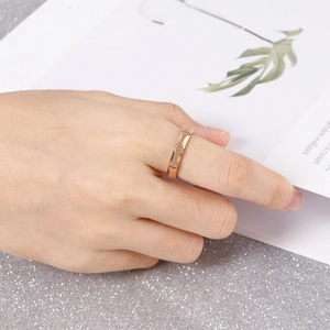 Minimalist geometric rhombic titanium steel ring in rose gold for women everyday wear