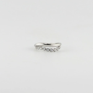 Elegant double-layer silver S925 ring with sparkling zircon stones in a wavy design