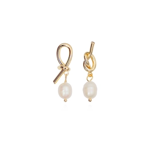 Minimalist gold knotted earrings with natural freshwater pearl in asymmetric style