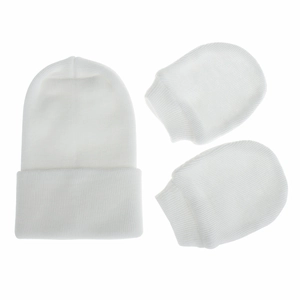 White double-layered knitted newborn hat and anti-scratch mittens set in soft cotton
