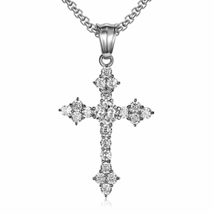 Collier en acier inoxydable argenté avec pendentif croix pavé de pierres de zircon