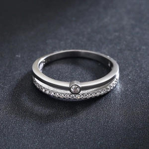 S925 sterling silver layered ring for women with cubic zirconia pavé and center stone