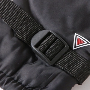 Winter thermal cycling gloves for men with windproof nylon material and triangle pattern