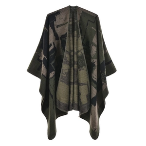 Close-up of thick camouflage knit shawl featuring army green jacquard and edge stitching