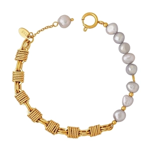 French style brass chain bracelet featuring natural grey freshwater pearls and K18 gold tag