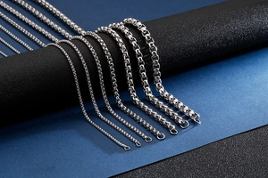 Detailed comparison of various thicknesses for silver stainless steel box chain necklaces
