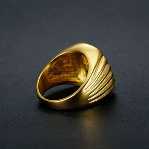 Hip hop gold plated stainless steel horse head ring with diamonds for men