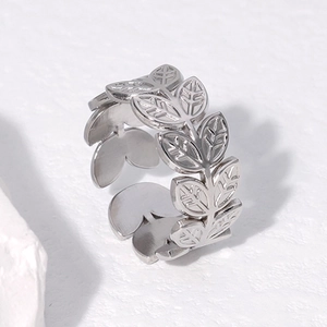 Silver leaf shaped open ring made of polished stainless steel for women